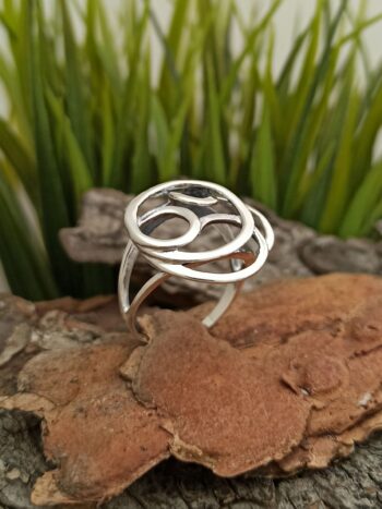 Дамски сребърен пръстен 