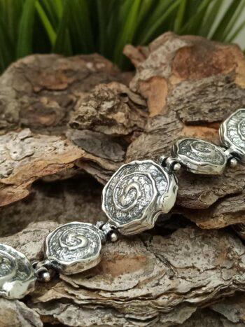 Дамска сребърна гривна 685B