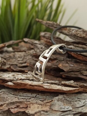 Дамски сребърен медальон 252M