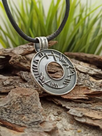 Дамски сребърен медальон 921M