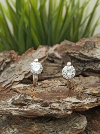 Дамски сребърни обеци с циркони 020E