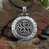 Сребърен медальон с келтски мотиви и зодиак