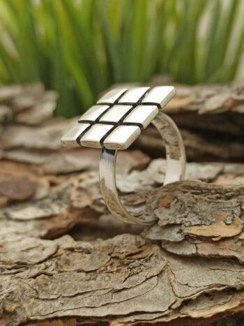 Дамски сребърен пръстен 667r