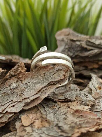 Дамски сребърен пръстен 109r