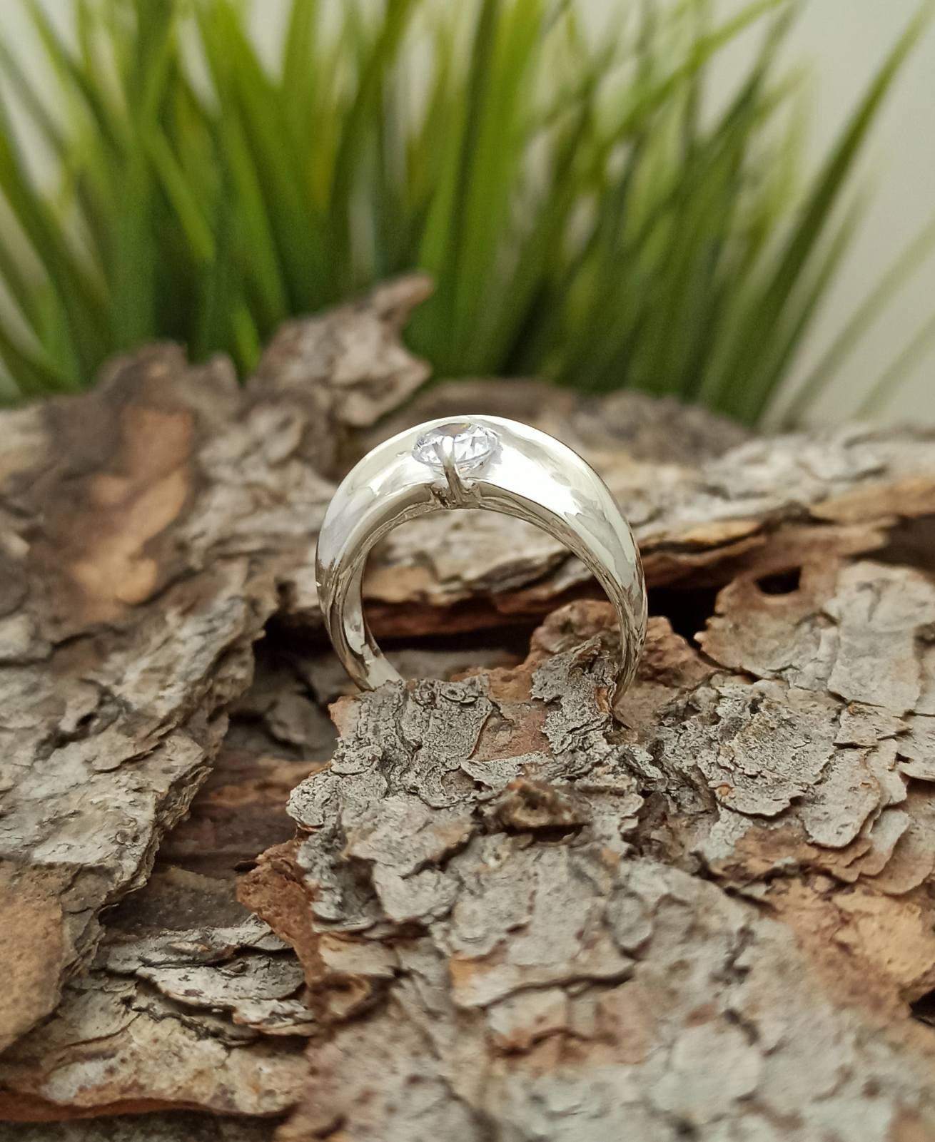Дамски сребърен пръстен с БЯЛ цирконий 115R