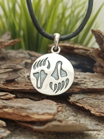 Сребърен медальон 