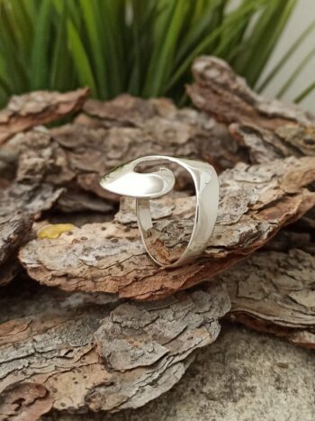 Дамски сребърен пръстен 562R