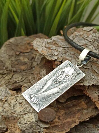 Сребърен медальон 