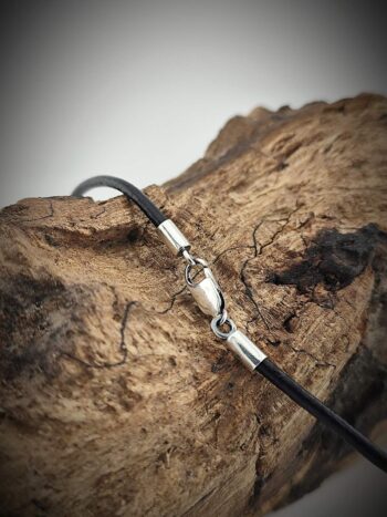 Верижка от кожа и сребро с проба 925