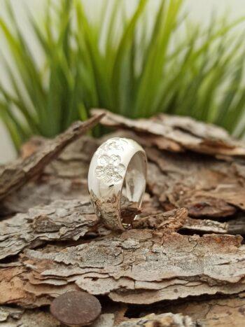 Пръстен от сребро с циркони 063R