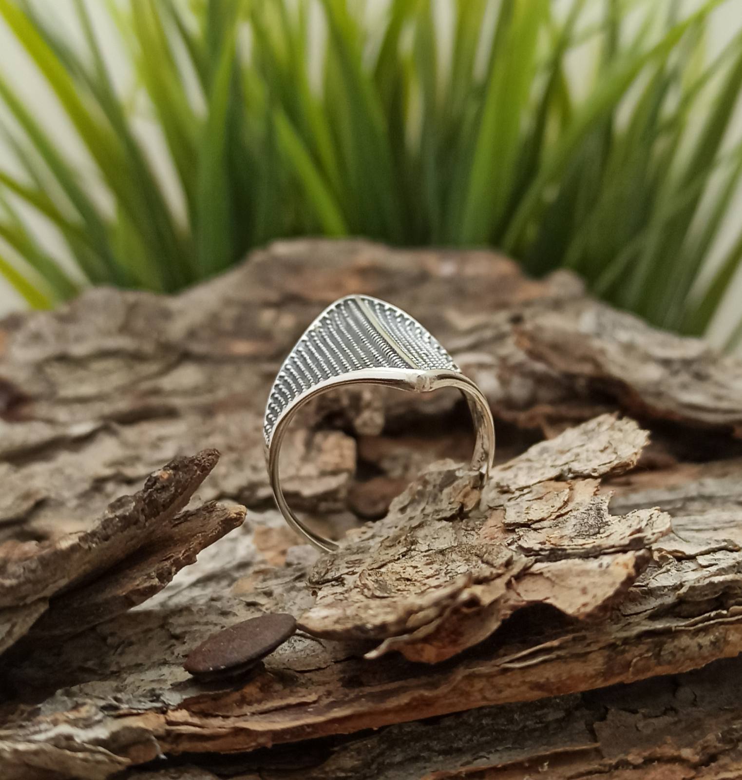 Дамски сребърен пръстен 1193R