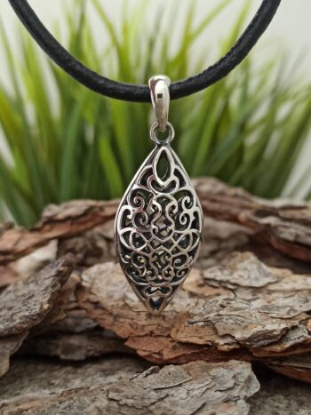 Дамски сребърен медальон 1211M