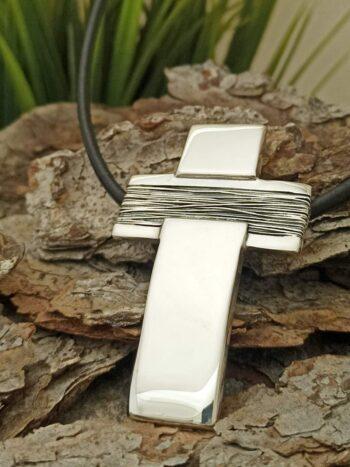 Mасивен сребърен кръст 486M