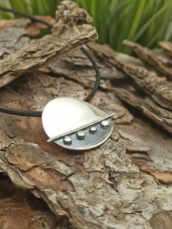 Дамски сребърен медальон 1310M