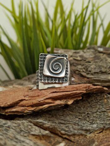 Дамски сребърен пръстен 1313R