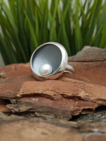 дамски-сребърен-пръстен-от-сребро-с-перла-1320R-студио-николас
