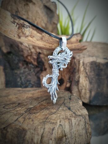 Сребърен медальон 