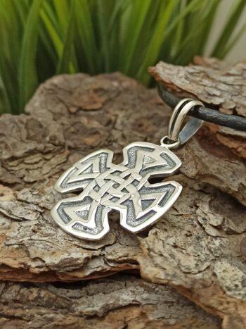 Сребърен медальон 745М