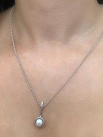 Дамски сребърен медальон с речна перла 1337M