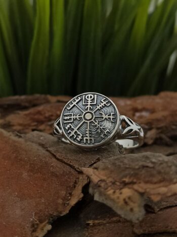 Пръстен с викингски компас „VEGVISIR“