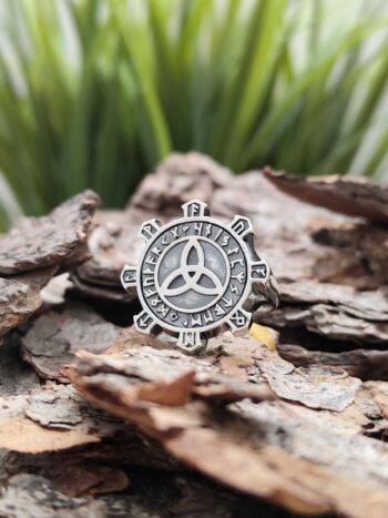 Сребърен пръстен с келтски символ ТРИКВЕТРА