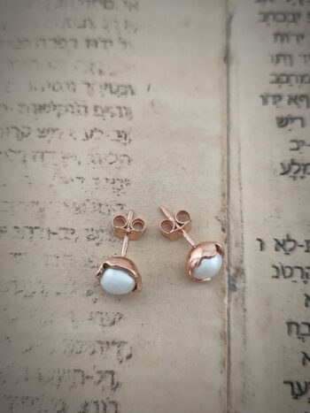 Сребърни обеци с перли и rosegold покритие