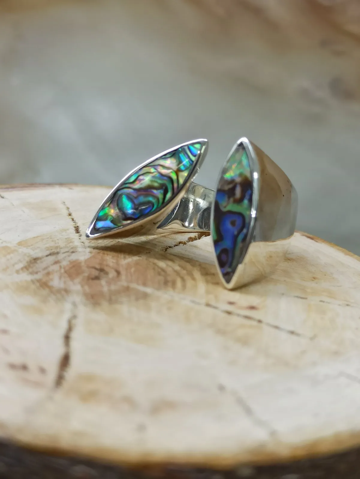 Сребърен пръстен с кралски седеф 707R