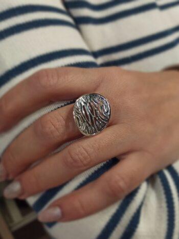 Дамски сребърен пръстен 