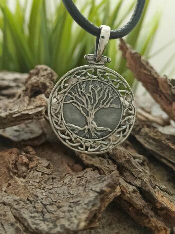 Унисекс медальон от сребро Дърво на живота Yggdrasil 1424M