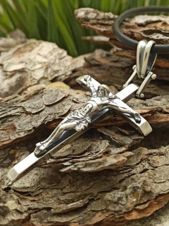 Сребърен кръст с разпятие 248М