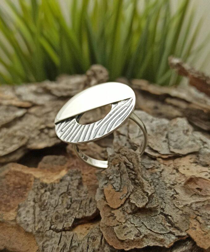 Дамски сребърен пръстен 174R ръчно изработен авторски пръстен от сребро с проба 925 Студио Николас