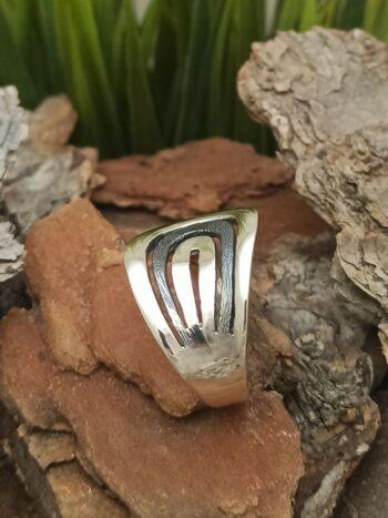 Дамски сребърен пръстен