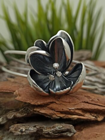 Дамска сребърна гривна 