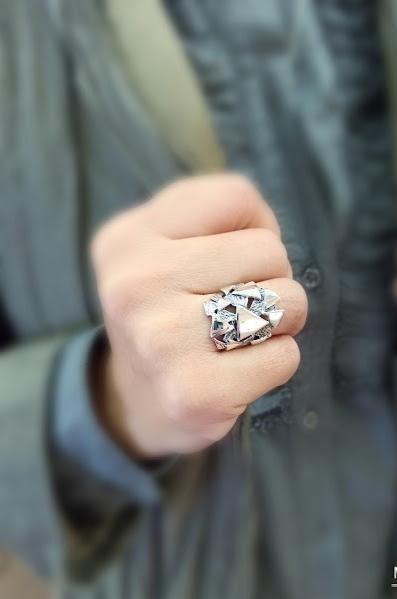 Дамски сребърен пръстен 691R