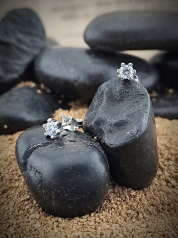 Кабала сребърни обици с циркони