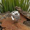 Масивен-сребърен-пръстен-1343R-Хералдическа-лилия-символизира-царственост-светлина-и-живот-от-Студио-Николас