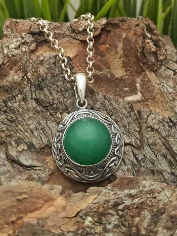 Дамски сребърен медальон с авантюрин 1219M