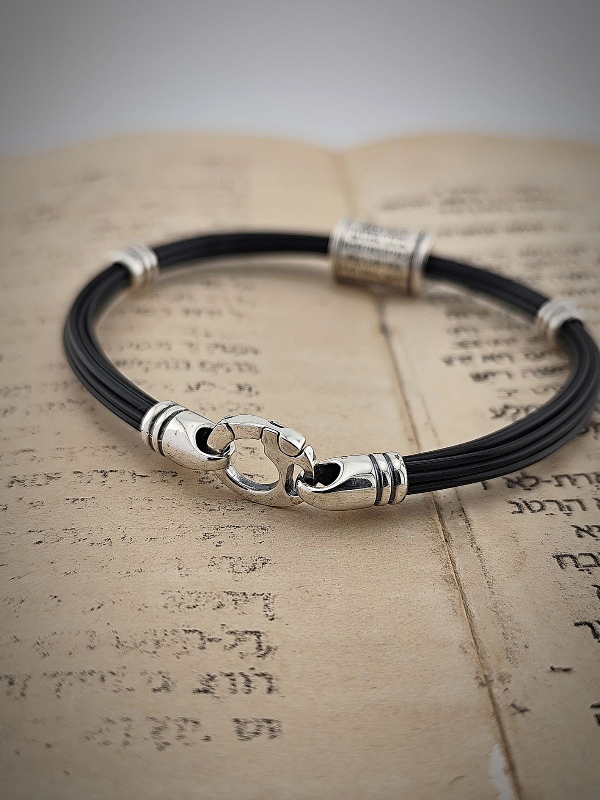 KABBALAH* гривна с рулон от сребро