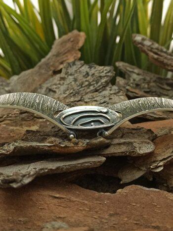 Дамска сребърна гривна 855B