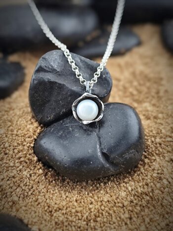 Kabbalah* сребърен медальон с перла