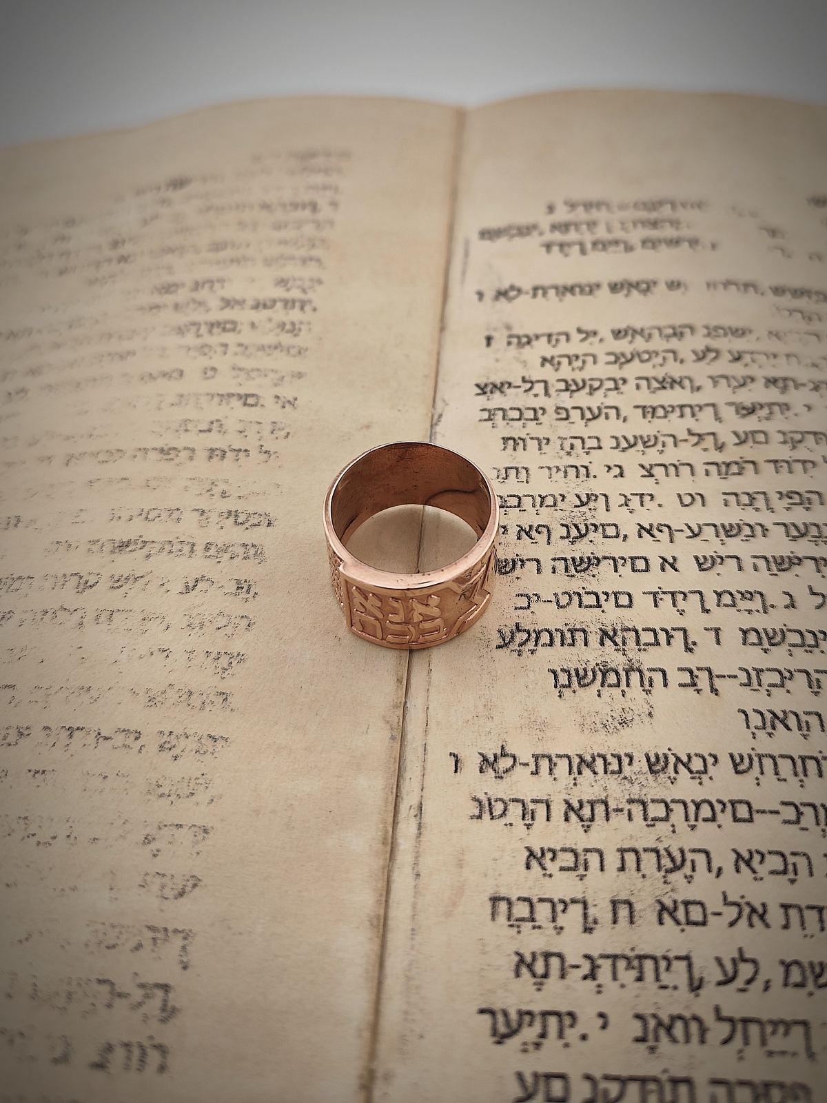 Rosegold сребърен пръстен с кабала молитва