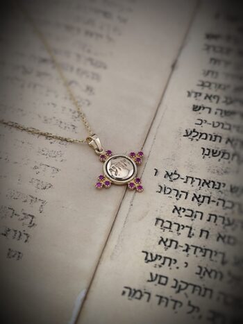 Златно бижу 