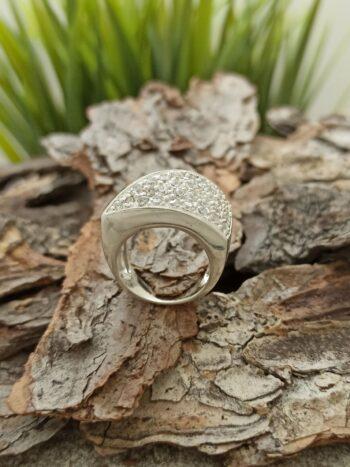 Сребърен пръстен с циркони 149R