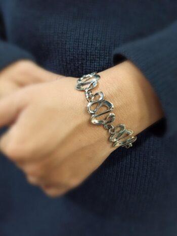 Дамска сребърна гривна 