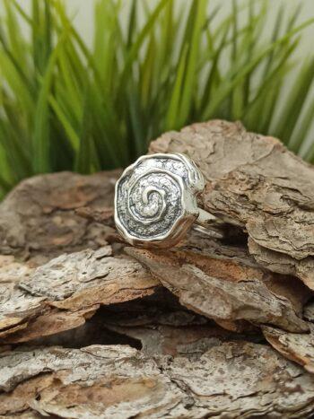 Дамски сребърен пръстен 684R