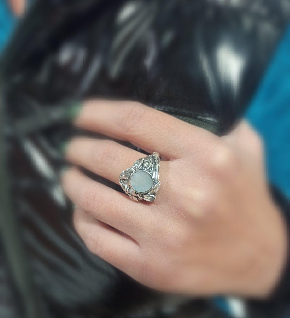Сребърен пръстен с бял седеф 1083RB