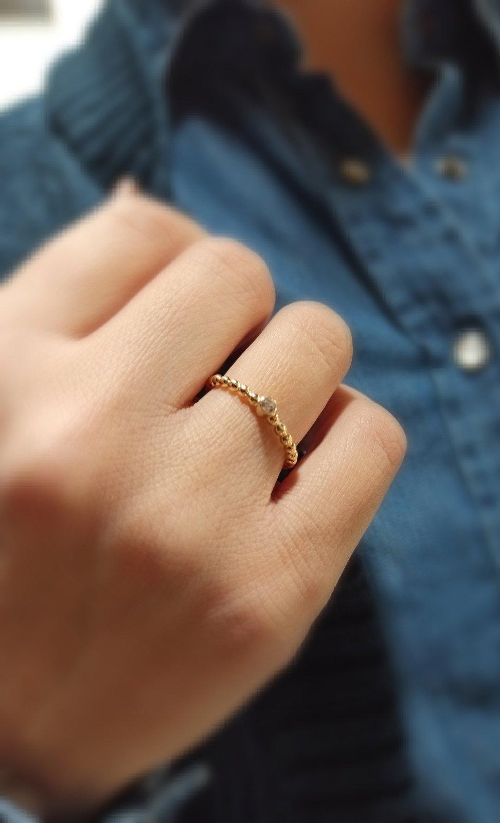 Златен пръстен с циркон „Малкото е повече“