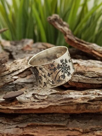 Масивен сребърен пръстен с нежни глухарчета