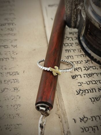 Кабала пръстен със златна буква Алеф