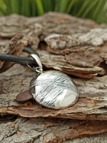 Кръгъл медальон от сребро 858M